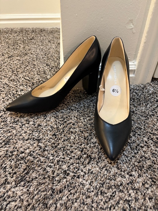 Marc Fisher Shoes - Marc Fisher Black Pointed-Toe Block Heel Pumps